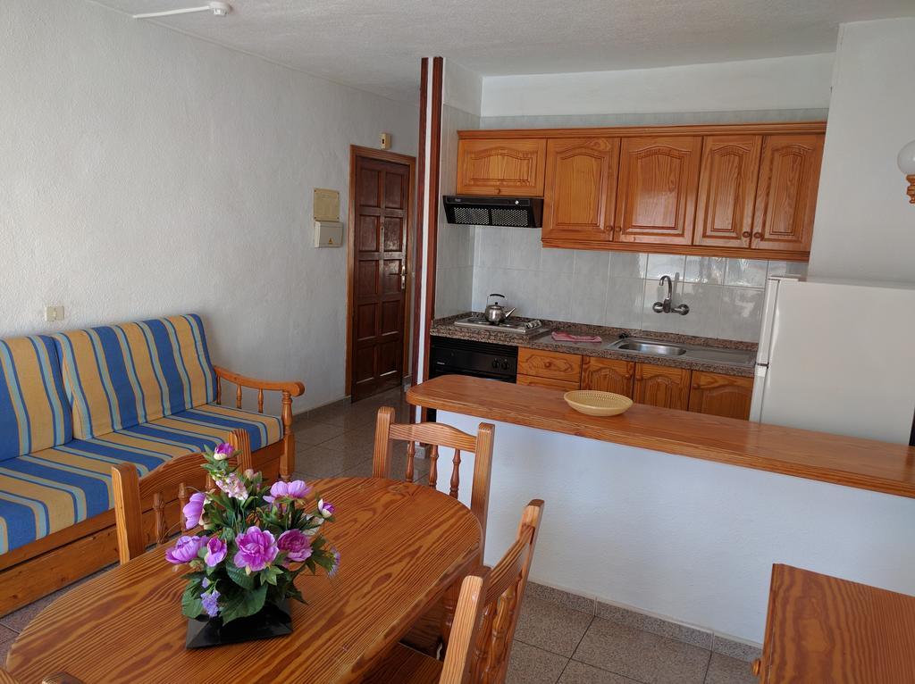 Apartamentos Las Floritas Playa de las Americas  Bagian luar foto