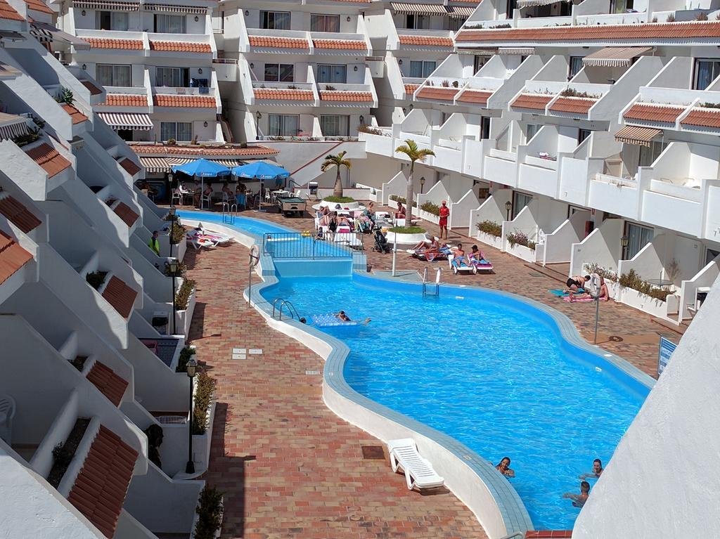 Apartamentos Las Floritas Playa de las Americas  Bagian luar foto