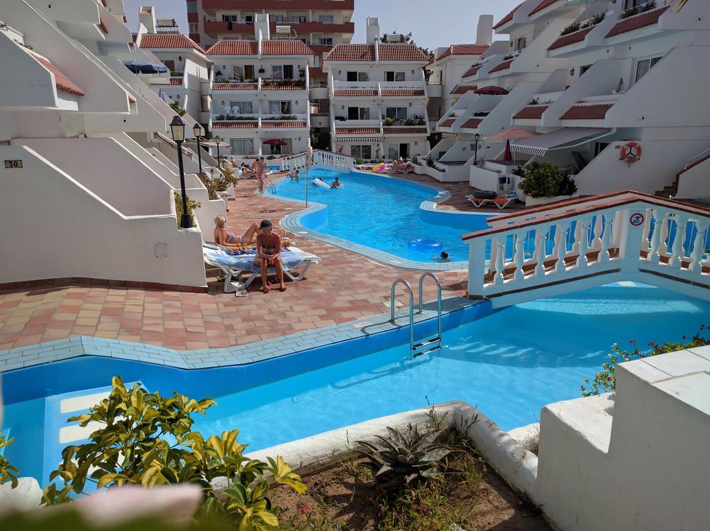 Apartamentos Las Floritas Playa de las Americas  Bagian luar foto